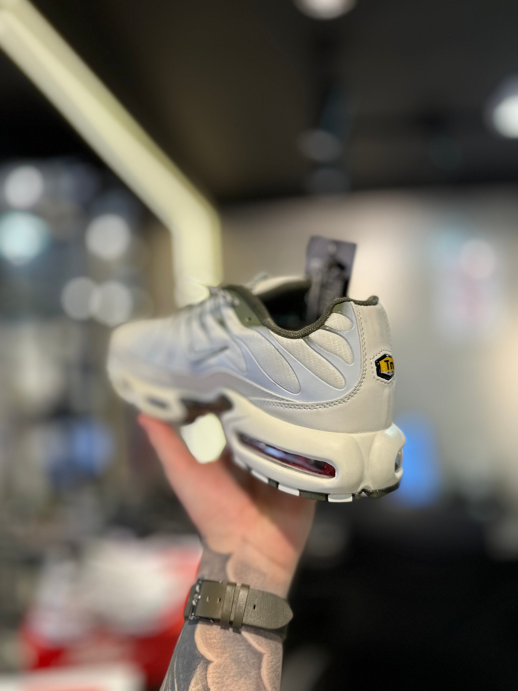 Tênis Air Max Tn Plus