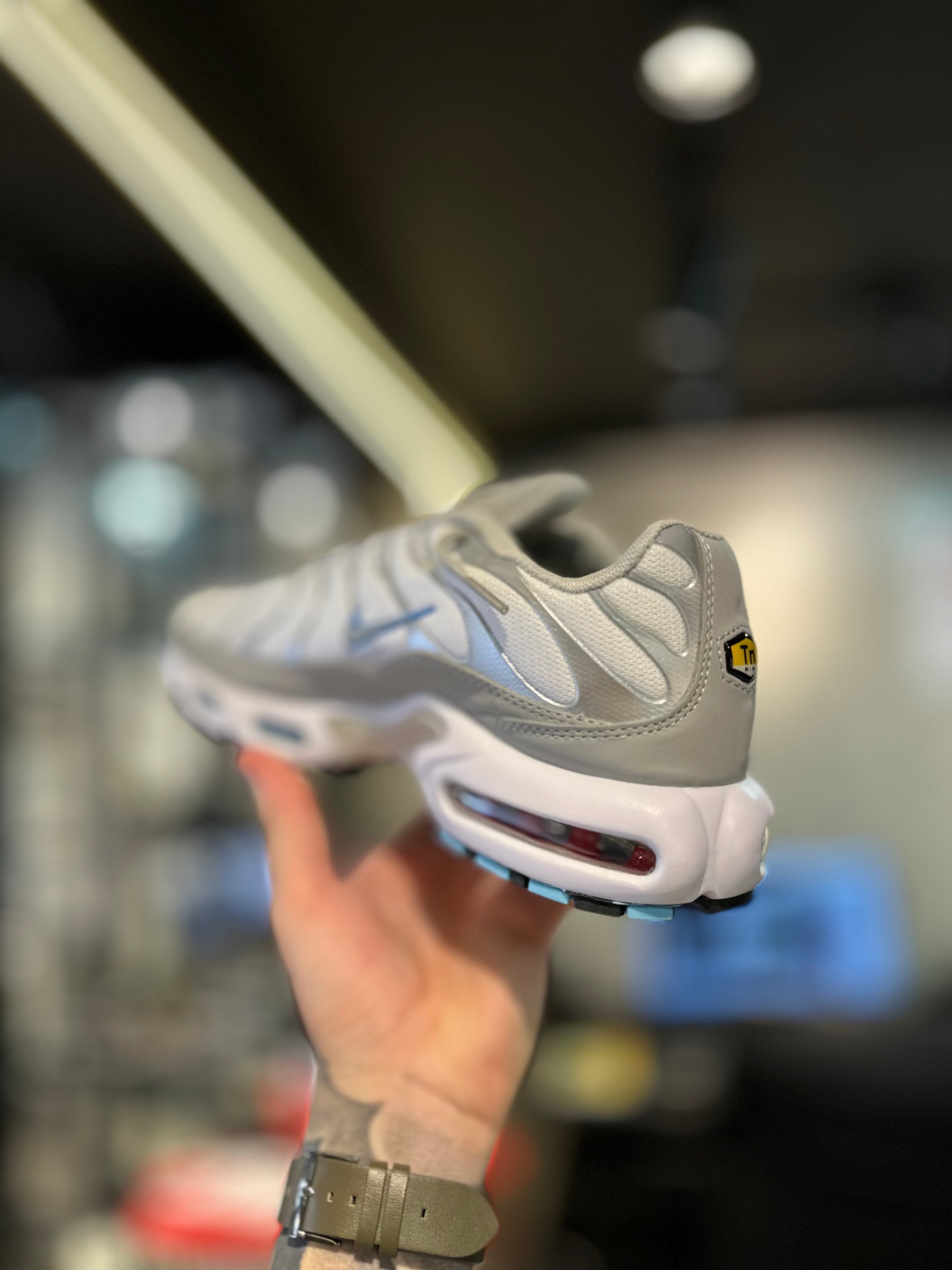 Tênis Air Max Tn Plus