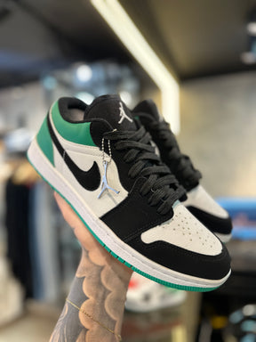 Tênis Air Jordan 1 Low