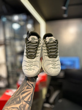 Tênis Air Max Tn Plus