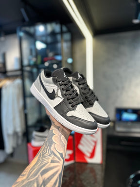 Tênis Air Jordan 1 Low